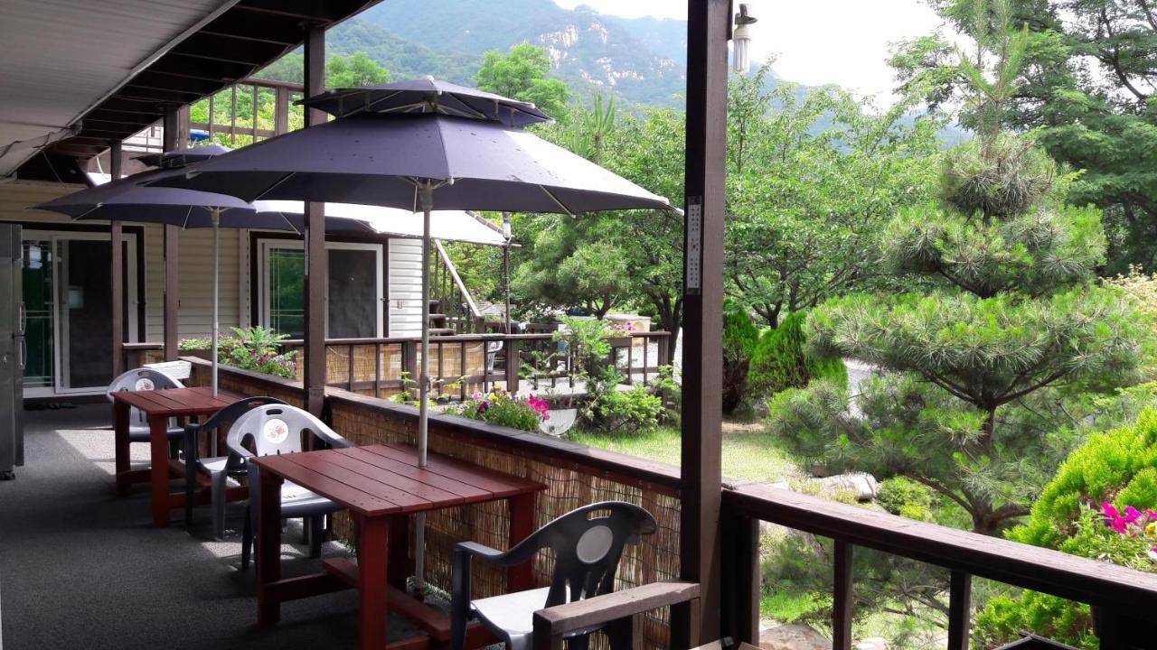 Chamjoeun Pension Chech'ŏn Esterno foto